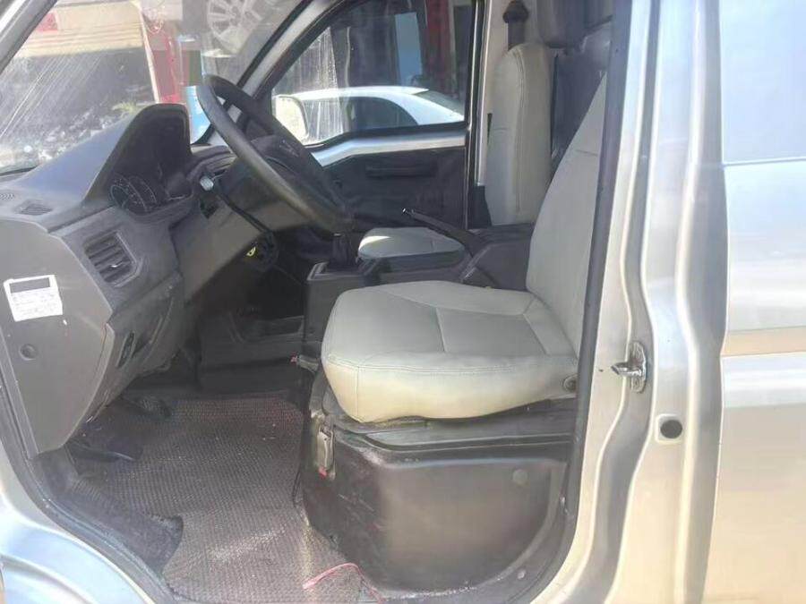 3月7日龙岩五菱荣光新卡单排厢式货车1.8L正常过户网络拍卖公告