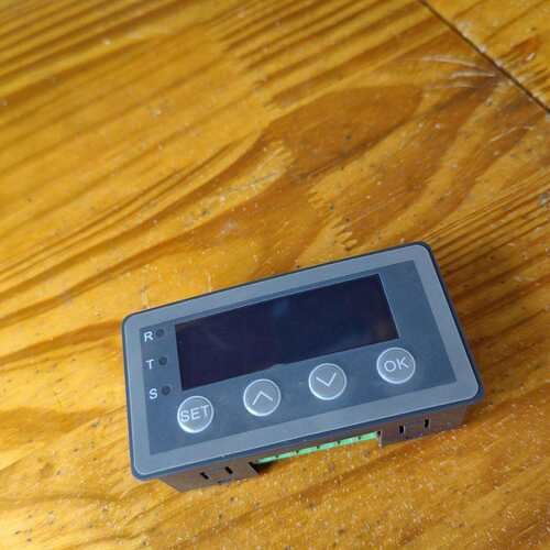 显示控-制器/模拟量输入显示盒型号:MODBUS-RTU库号：M139089