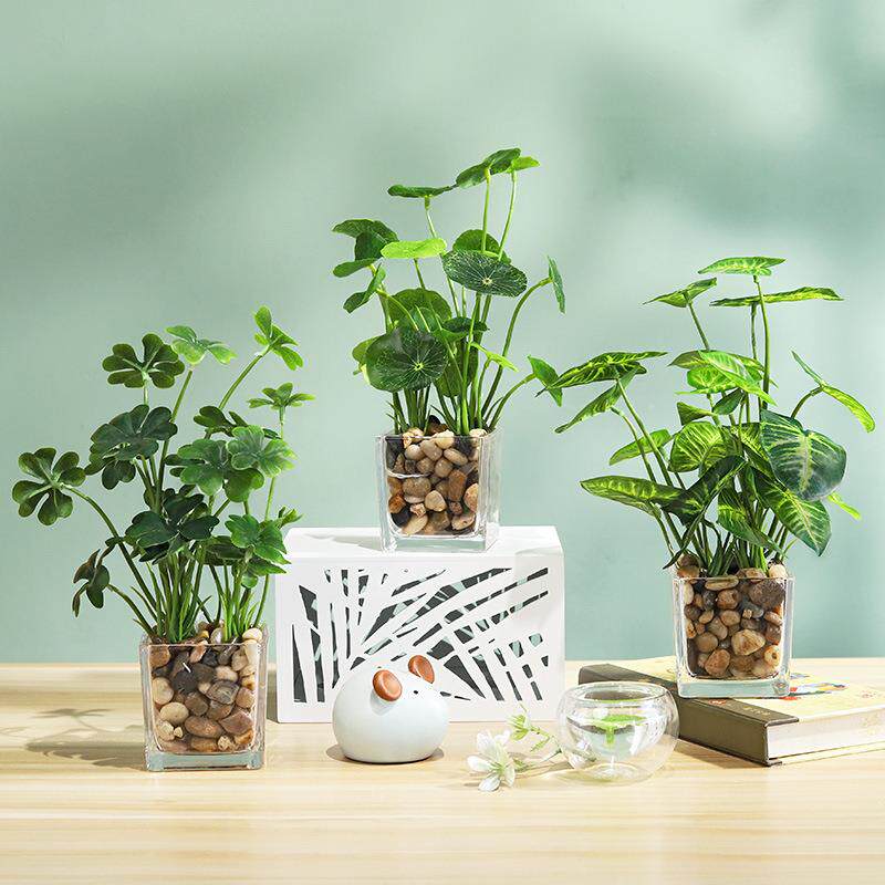 仿真绿植装饰盆栽高级感办公桌面假花植物玻璃盆景仿真花装饰摆件