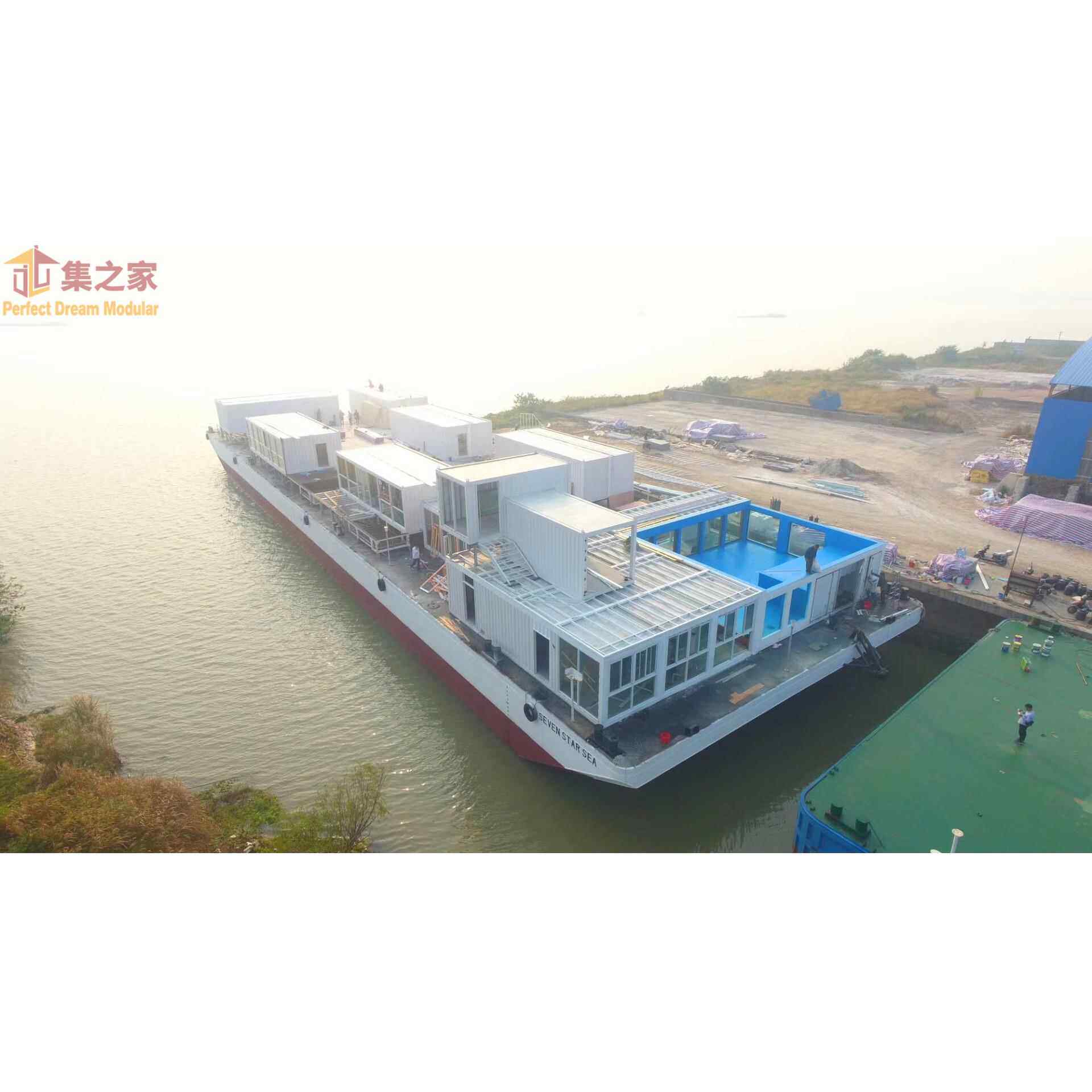 超大型集装箱式游泳池、三合一拼装结构，豪华邮轮上建造
