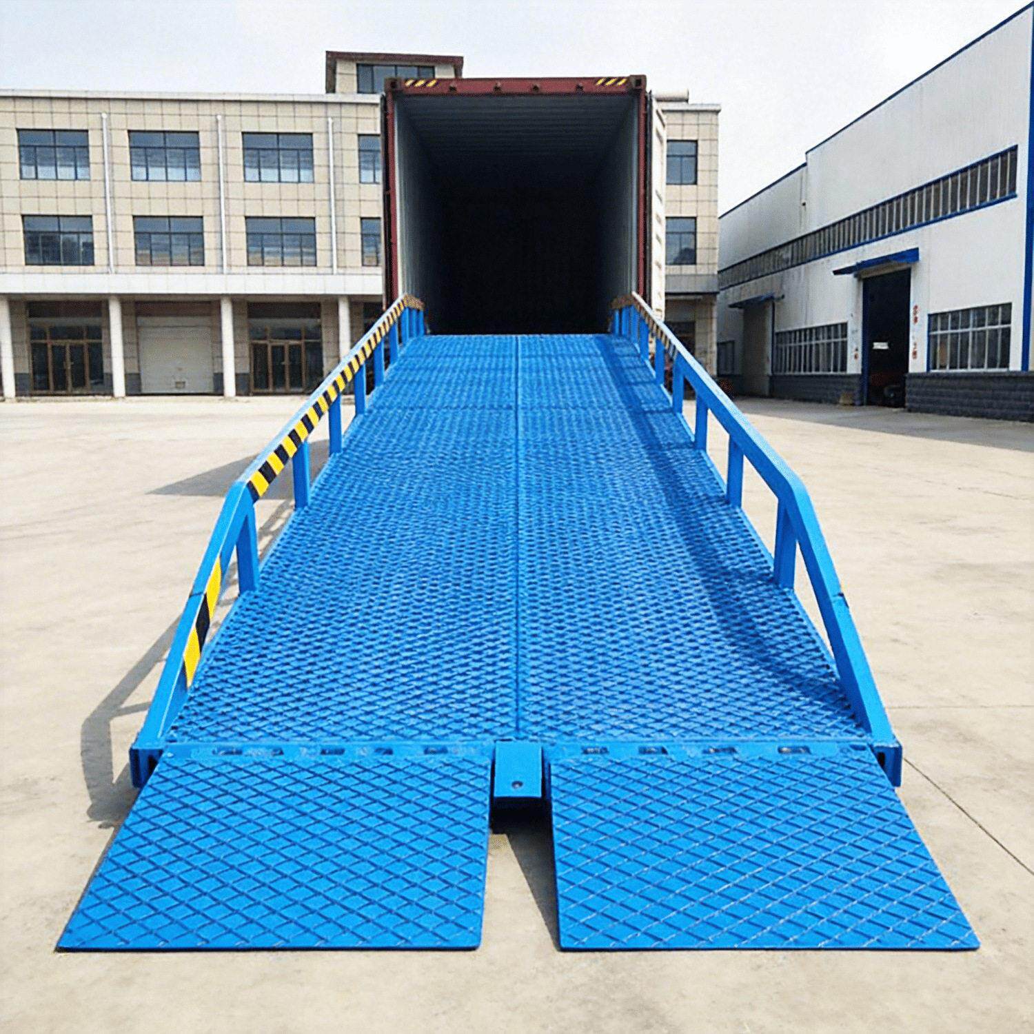 移动式登车桥可移动叉车装卸坡道MobileContainerloadingramp