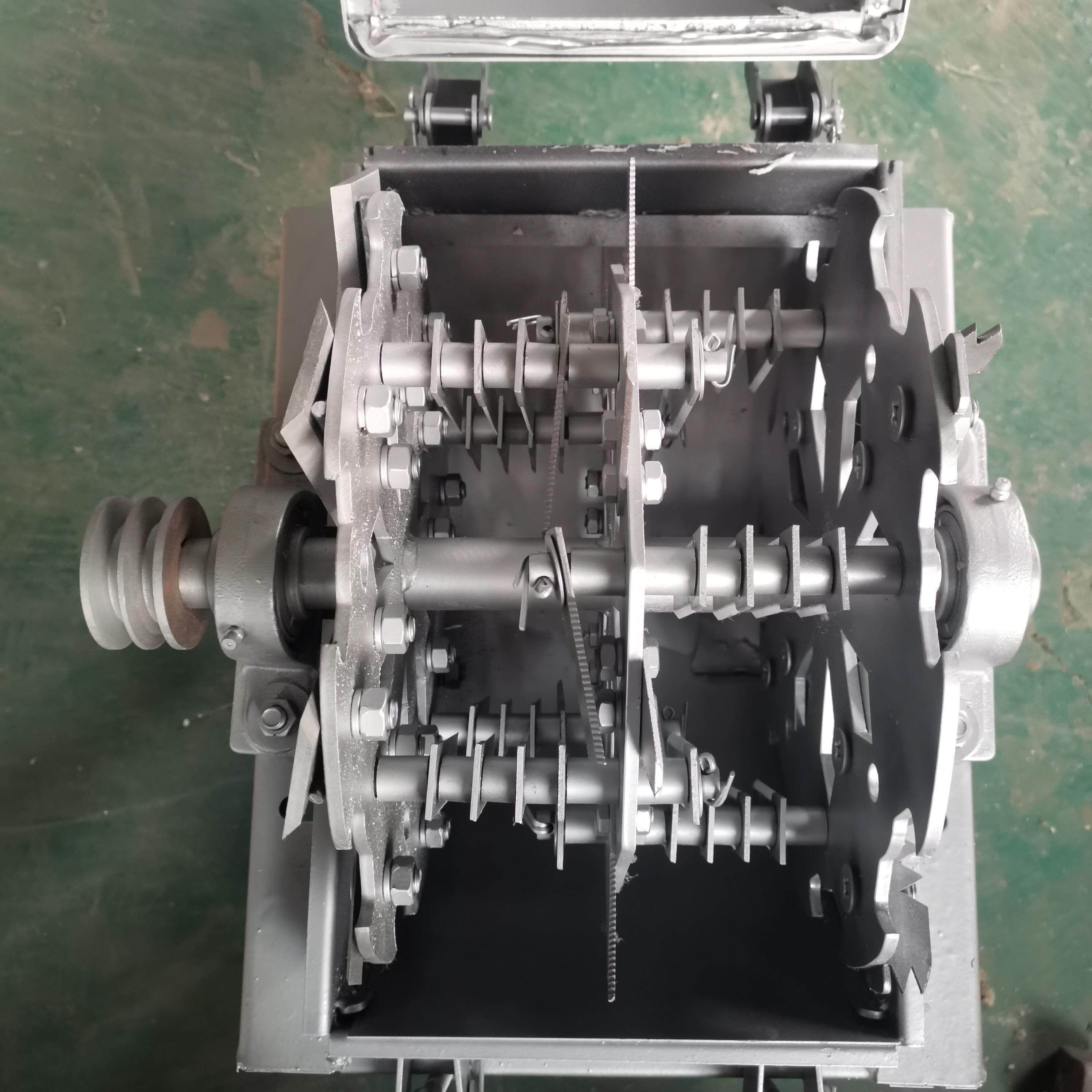 不锈钢牧草打浆机干 干湿两用铡草机粉碎机揉丝机玉米粒玉米秸秆