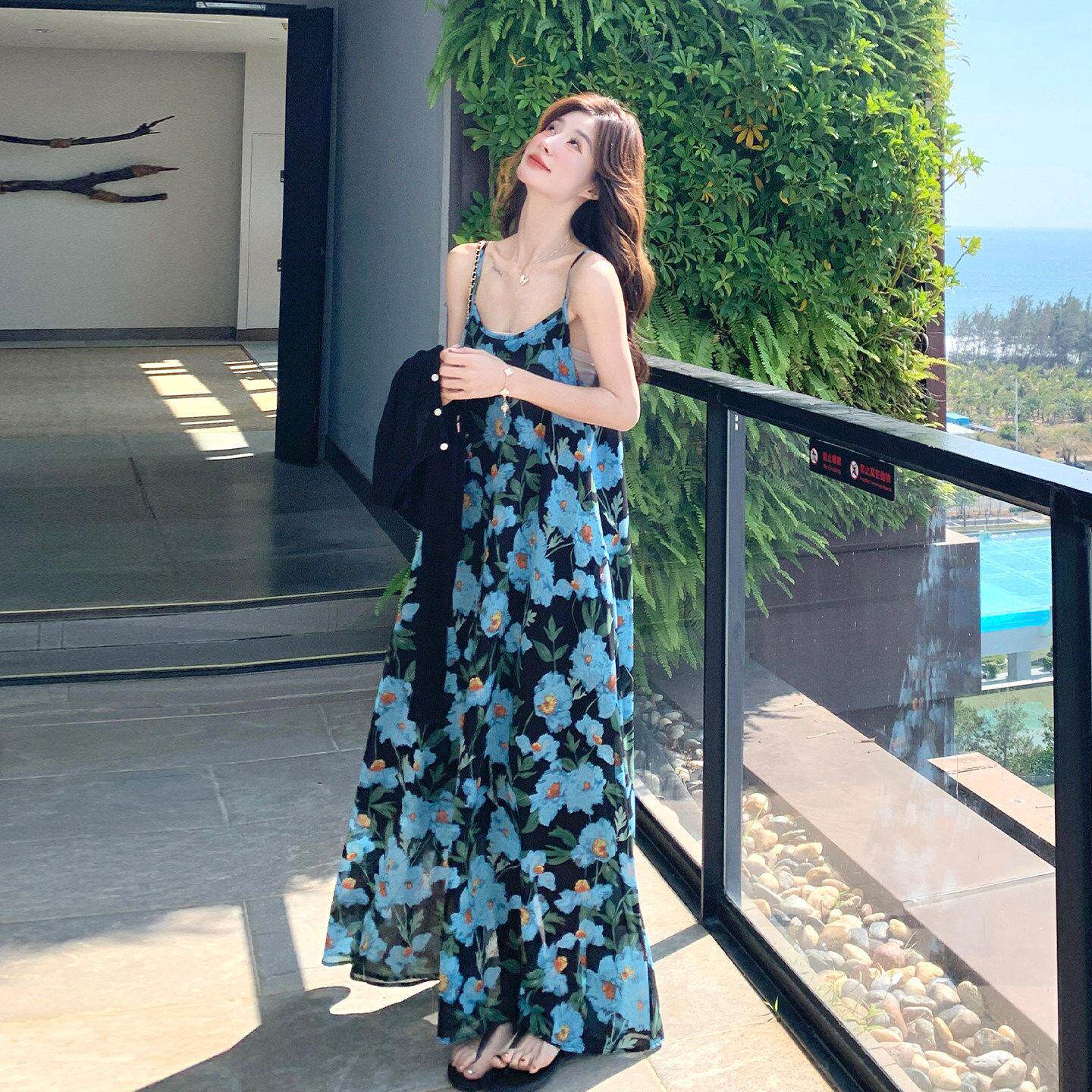 LILY MOST时尚度假碎花吊带连衣裙女夏气质针织衫雪纺沙滩裙套装