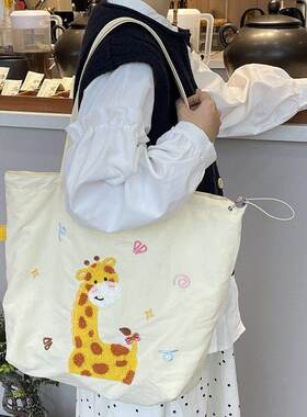 新款卡通大容量单肩包包女百搭抽绳糖果色单肩包可爱毛巾绣托 托