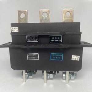 CIWZ中意电器CZC5-B-630A/3主电路接插件400A250A160A125A CZT5静