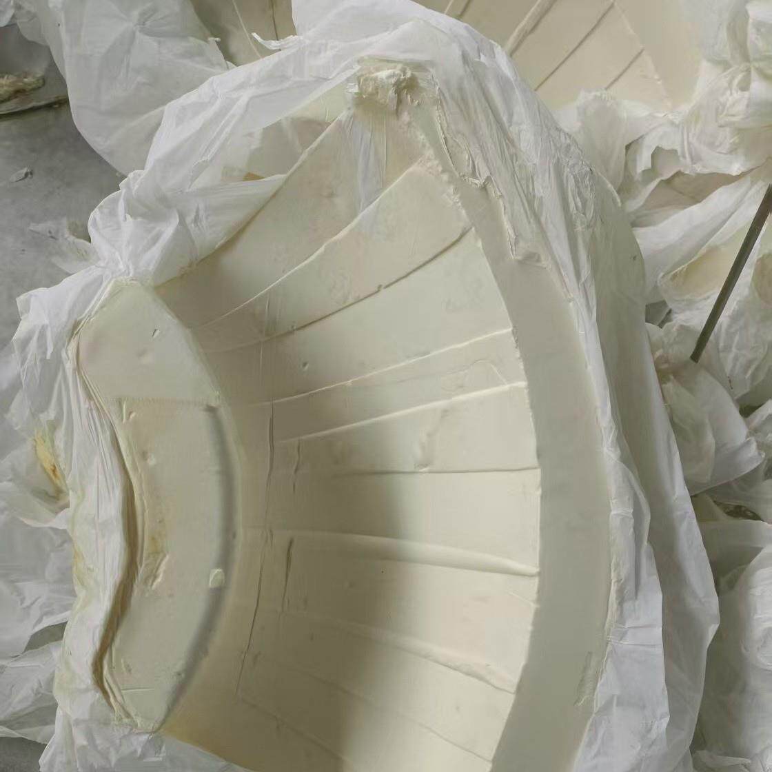 鑫铭园硬质 聚氨酯管托和低温管道的滑动或固定管托的安装便捷