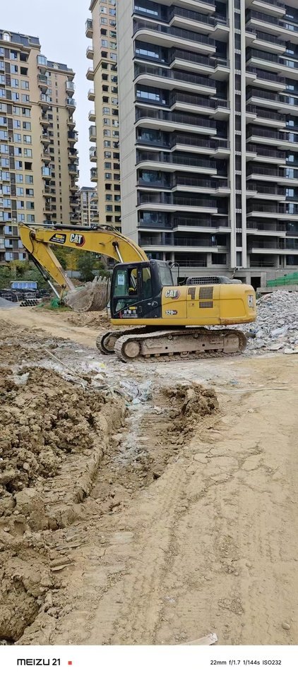 1月3日德阳特价捡漏2021年卡特320GX型挖掘机一键启动款（出价即进入倒计时）网络拍卖公告