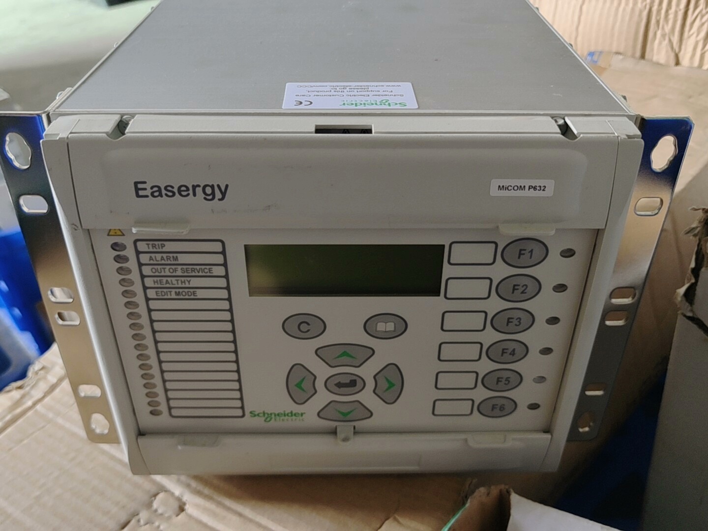 施耐德AVERA  Micom P632继电综合保护器，功能