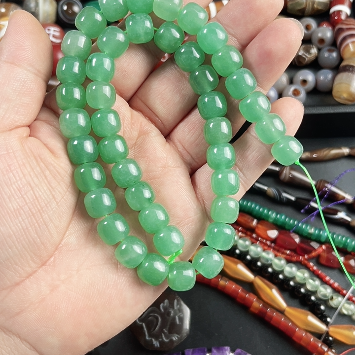 10mm绿色天然绿东陵老型一条