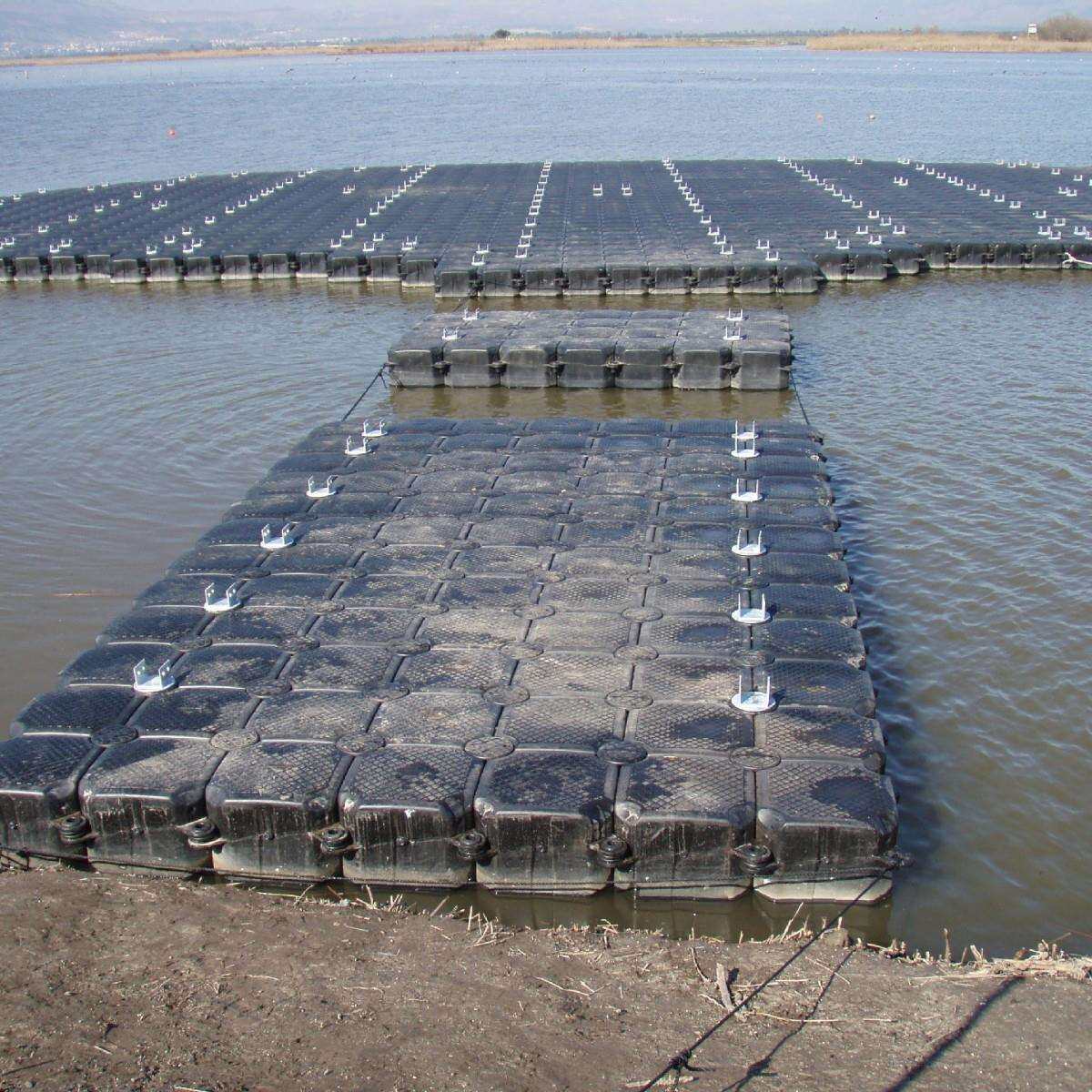 广东塑料浮筒巡逻船码头海上冲浪浮桥游艇俱乐部码头建设