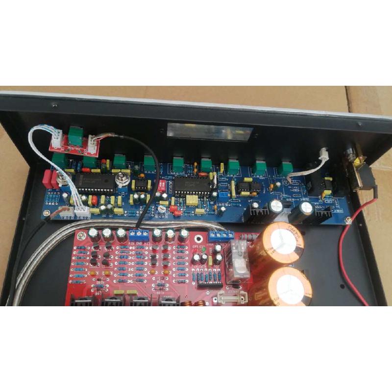 立体声卡拉OK前后一体2X200w功放（LM4610前级+M65831OK混响）
