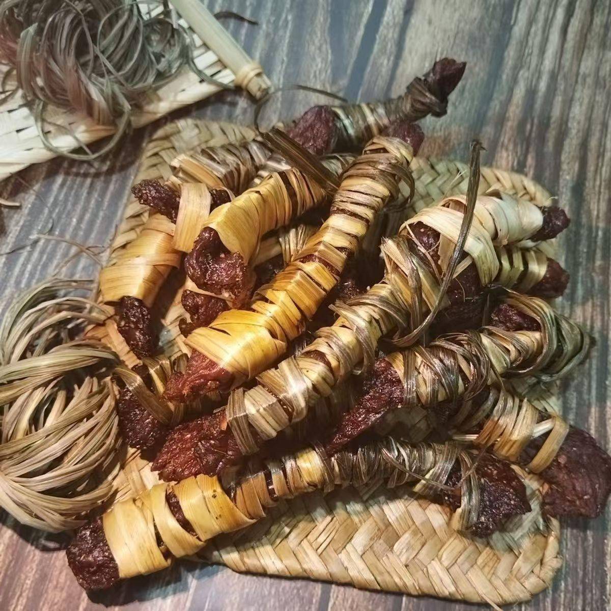 新疆包邮香茅草牛肉干巴云南特产德宏芒市傣味香草手撕牛干巴即食
