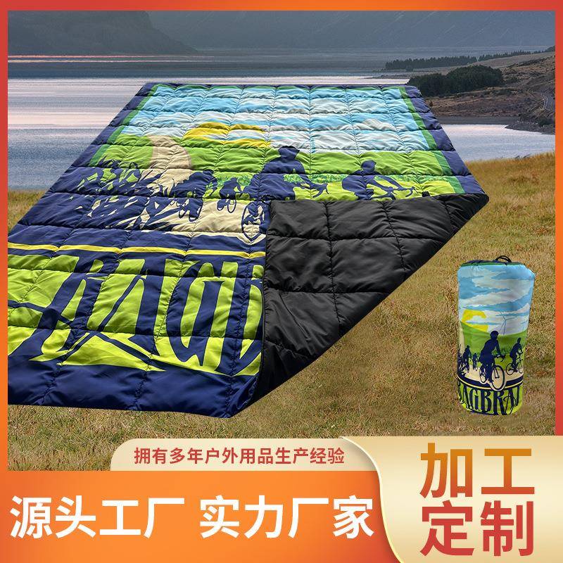 户外加厚印花防潮垫隔凉保暖野营垫便携式草地坐垫绗缝毯旅行毯