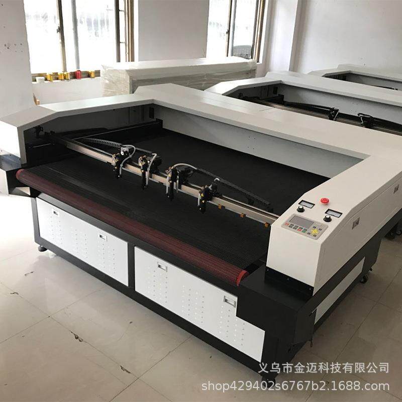 T恤服装裤子裁剪机自动送料切割机皮革面料电动裁切辅助加工设备