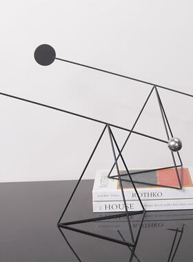 现代简约衡艺术品关摆设酒店售客楼处玄样版LQW房厅软装平饰品摆