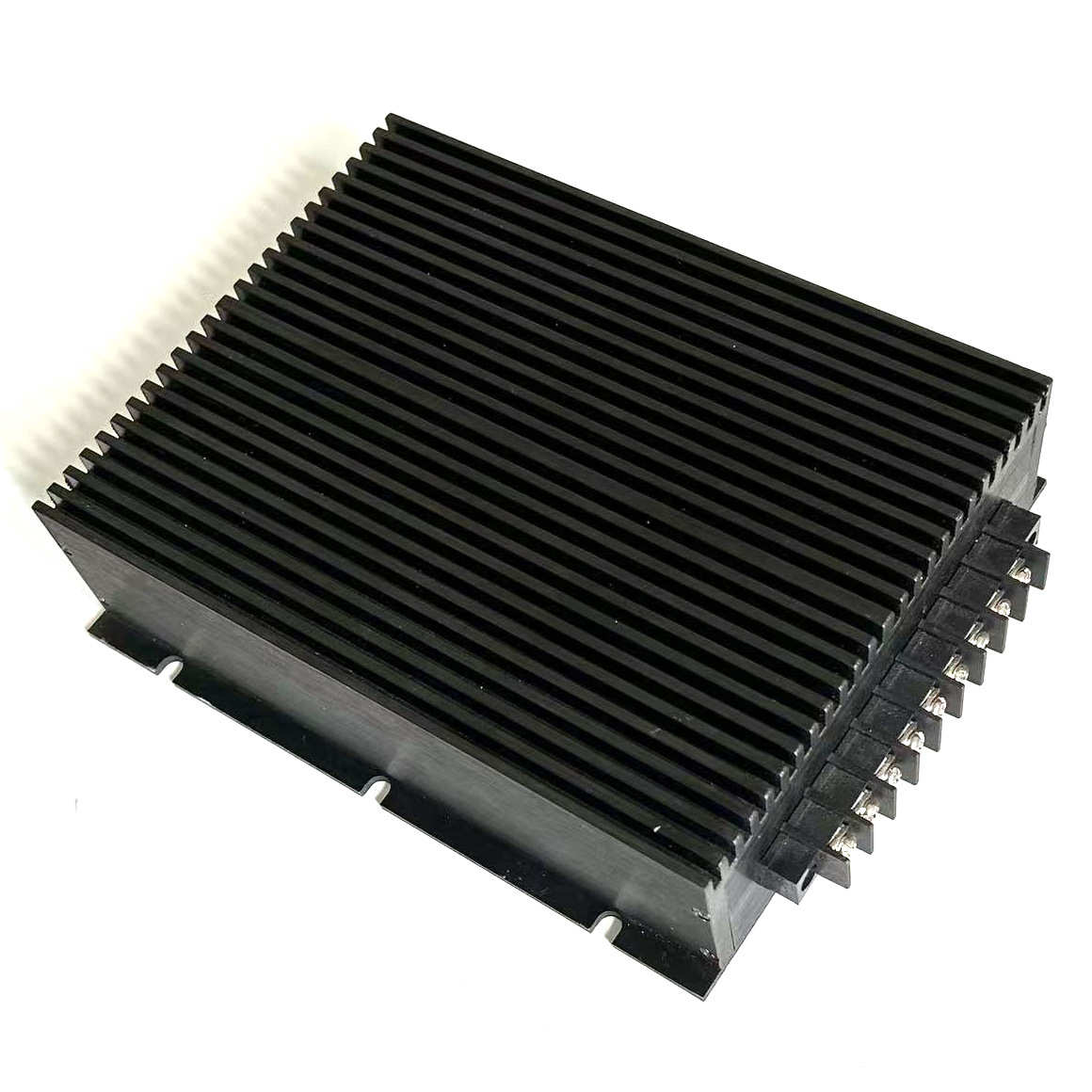 DIM3003-集成式DC-DC电源模块自然散热多种形式输出接口铝合金壳
