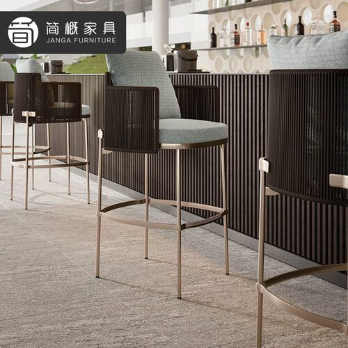 户外露天吧台吧椅休闲花园庭院脚桌椅别墅酒店民宿藤编吧椅吧台