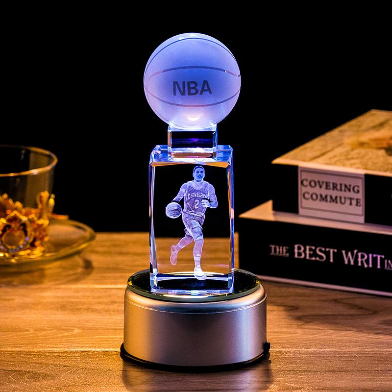 高档水晶篮惊球生日礼物男生喜实士用男礼品送男朋友情毕业人18岁