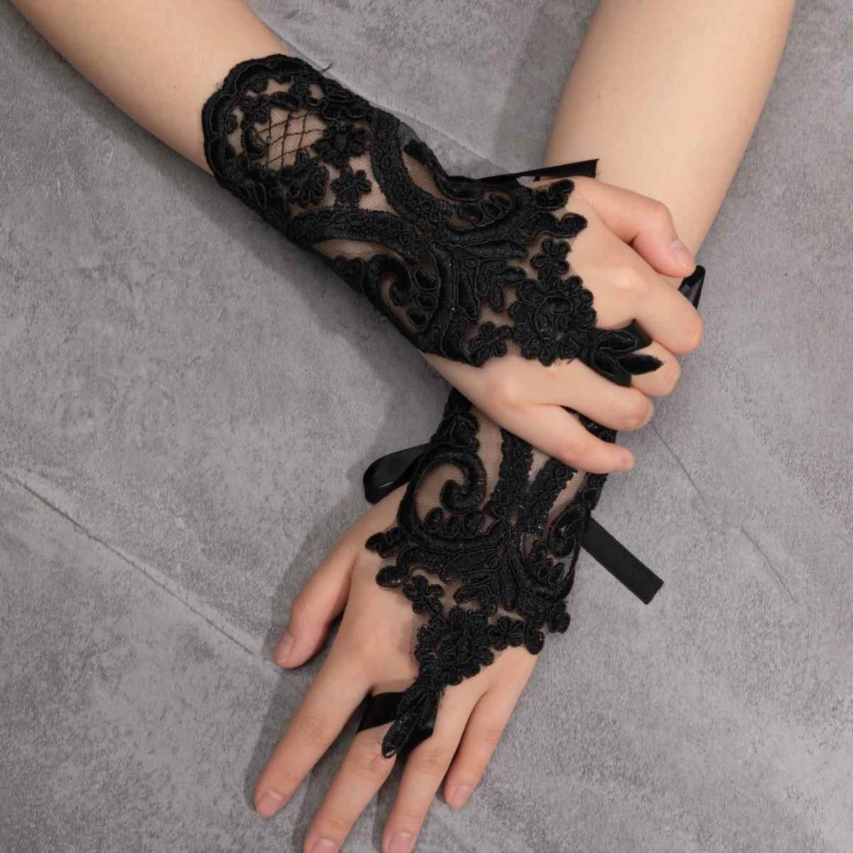 Black Hook Halloween Party Clothing Lace Prom Bridal
