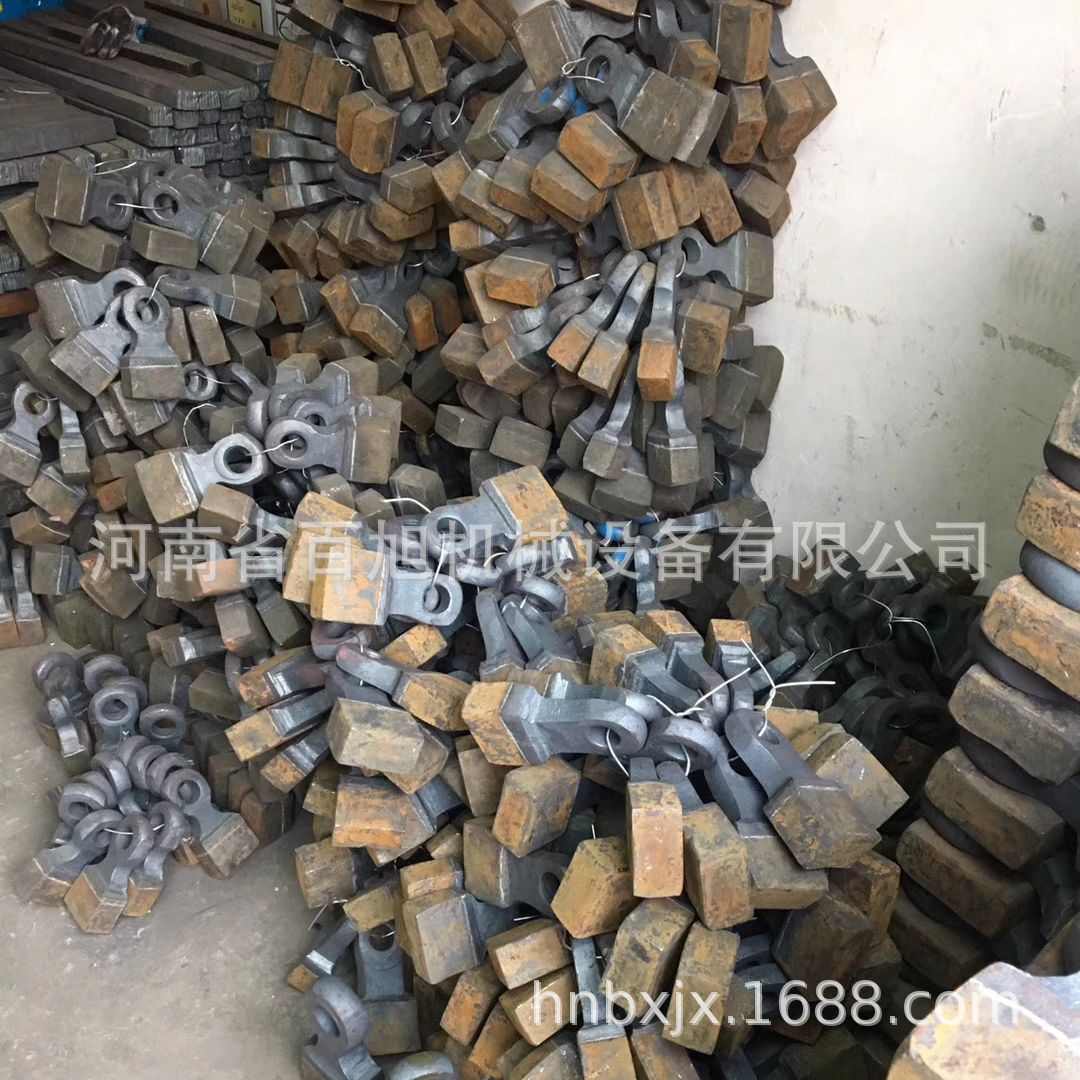 来图可定高铬高锰钢锻打破碎机制砂机锤头配件箱式锤式破碎机锤头