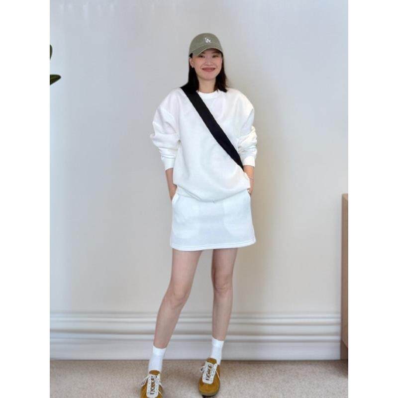 休闲运动套装女秋季穿搭时尚潮牌宽松圆领白色卫衣半身短裙两件套