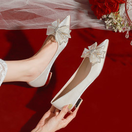 低跟主婚纱婚鞋女孕妇，新娘鞋2023年订婚伴娘，平底鞋不累脚