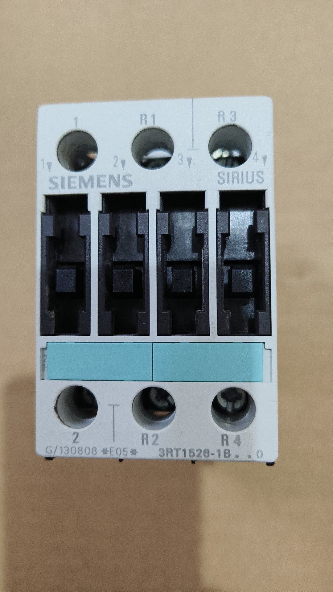 拆机西门子接触器 3RT1526&hellip;1B   DC220V