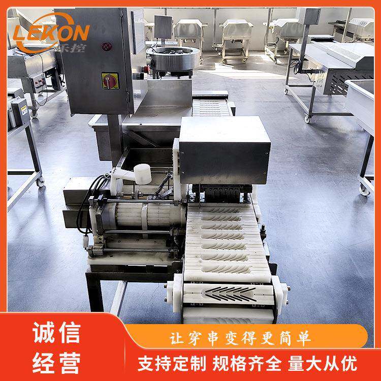 鸡嗉子鸡心鸡胗穿串机关东煮穿串机器全自动控制操作简单