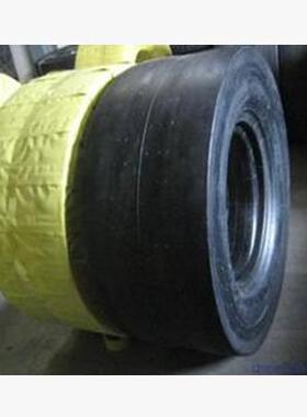 10-16.5/10R16.5 12r22.5 钢丝轮胎 浣熊 福威滑移装载机轮胎