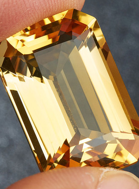 源头捡漏价 24.75克拉大颗粒黄晶裸石戒面切工好 支持私人定制