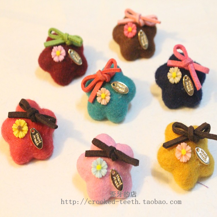 Broche en autre - Ref 1172221 Image 1