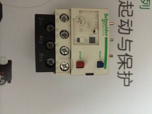 施耐德电动机断路器