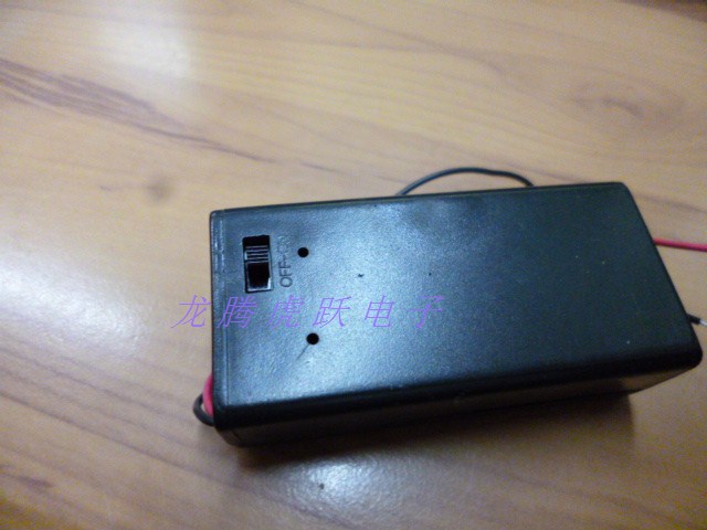厂家直销 DIY带盖带开关电池盒 9V电池盒 九伏电池盒 9伏电池盒