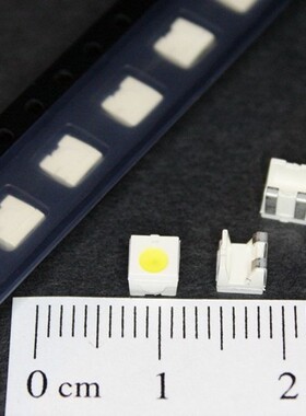 LWA67C-T2U2-5K8L  4040侧面白色白光汽车仪盘表LED