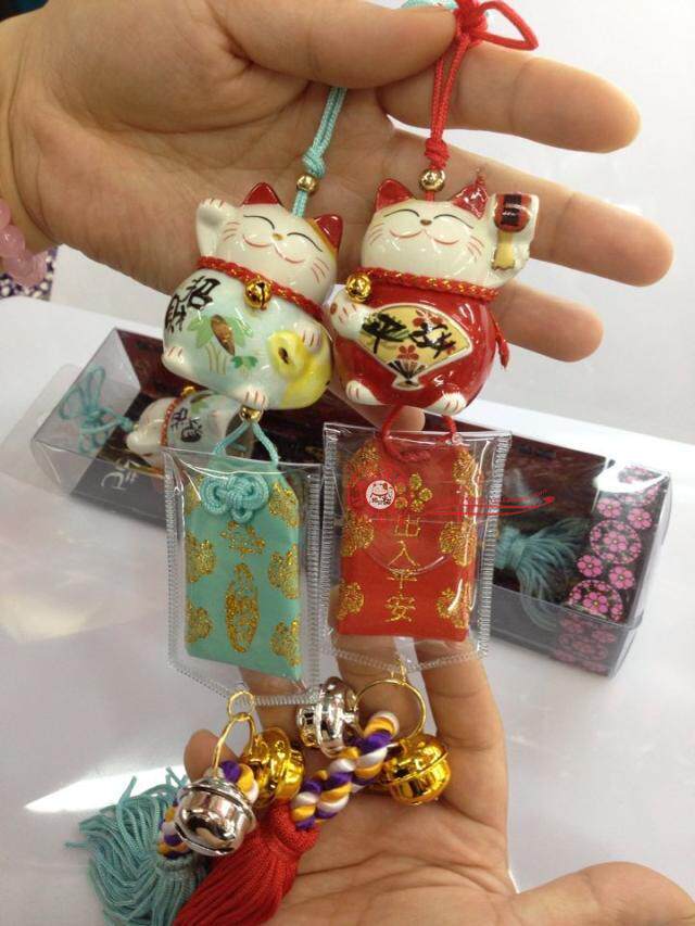 日本招财猫挂件 陶瓷车挂车饰汽车挂件挂饰车内饰品用品包邮