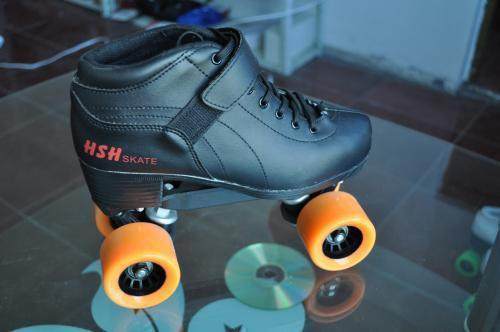 Patins à roulettes - Ref 2585125 Image 1