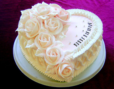 [全国连锁]全国市区都可以定,生日蛋糕订购,鲜奶油心型蛋糕