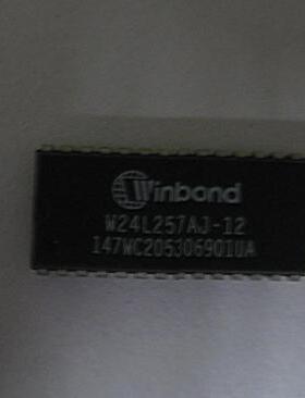 W24L257AJ-12  W24L257 全新现货出售