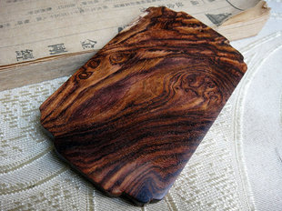 马狮麟越南黄花梨手把件 越黄鬼脸瘿瘤影子木腰牌B73无事牌木雕