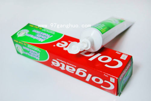 港高露洁清凉薄荷型包邮牙膏
