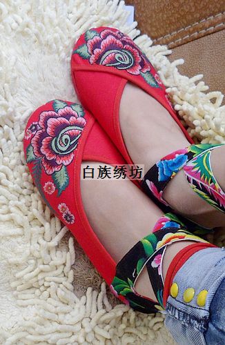 2012新款繡花鞋女單鞋單鞋平跟鞋平底鞋老北京布鞋子女式鞋女正品