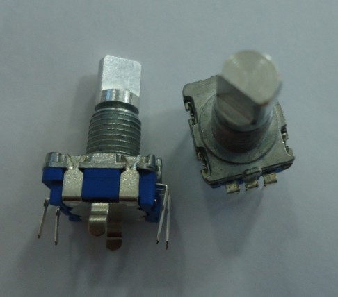 优质台产ec11编码器编码开关20位带开关15mm半轴 车载调音响专用