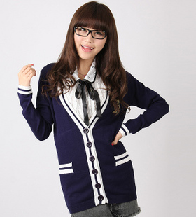 2011秋装新款学院派英伦风甜美蓝色长袖V领外套针织衫Z0540