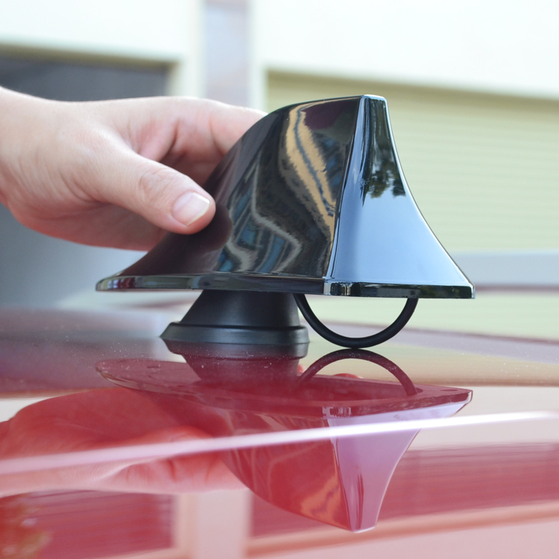 适用奇骏汽车改装鲨鱼鳍收音天线