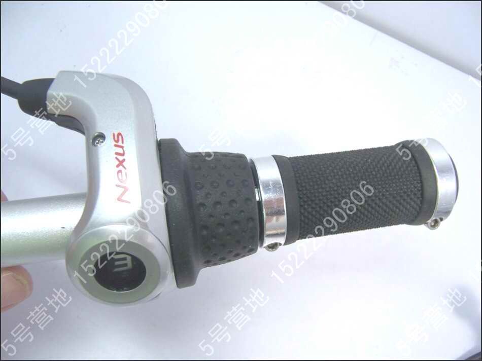 Poignées de vélo - Ref 2338143 Image 1