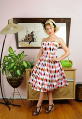 Europe original Hepburn wind slim strap diamond lattice print sleeveless dress big skirt spot