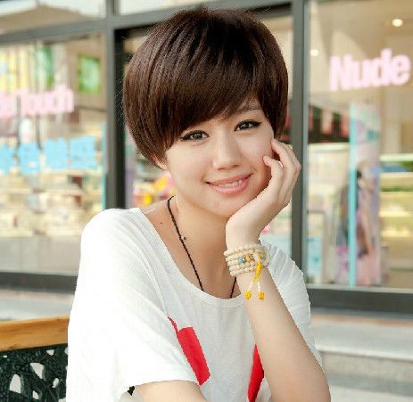 Perruque cheveux raides Court - Ref 2612377 Image 1