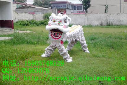 厂家直销精品舞狮道具 南狮 北狮 龙灯 大头娃娃 毛驴