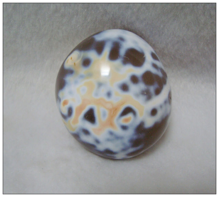 天然花纹玛瑙原石摆件