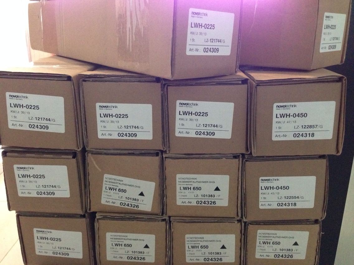 LWH110德国直线位移传感器